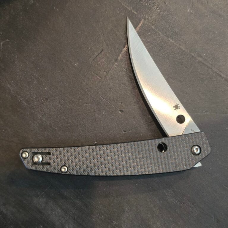 Spyderco Ikuchi C242CFP