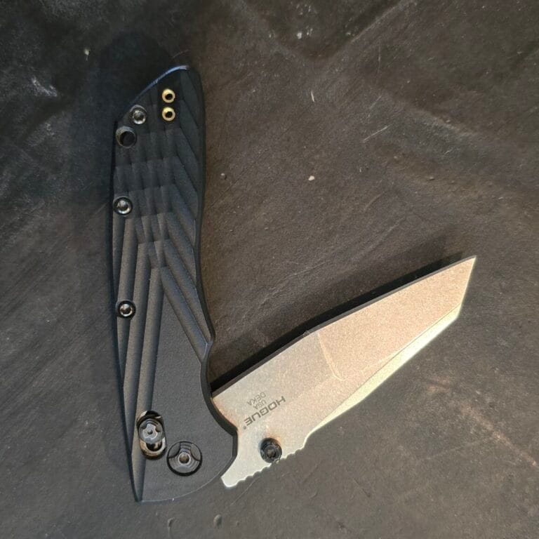 Houge Deka 24369 w/ Lynch Clip (gently used)