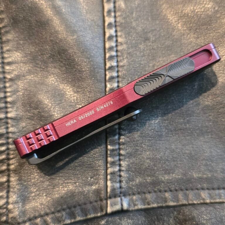 Microtech Herra D/E Merlot Standard 702-1 MR