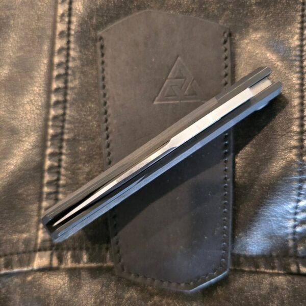 Suprlativ Infidel in Titanium Black PVD/ Black Camo Fat Carbon and M4/ Serrated Belt Satin
