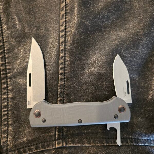 Benchmade 317 Weekender in CPM-S30V and Gray G10