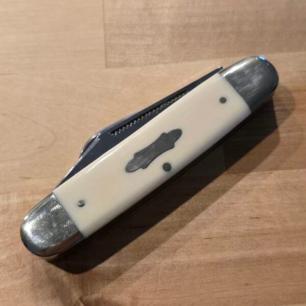 Shapleigh's Cattleman's Knife in Smooth White Bone Made in Germany