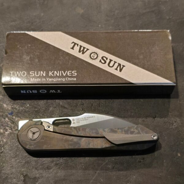 TwoSun TS140 Bowhead in M390 With Factory Custom Finished Titanium