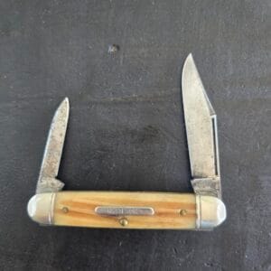 Great Eastern Cutlery #681221 Cowhide Jigged Bone HEAVILY USED