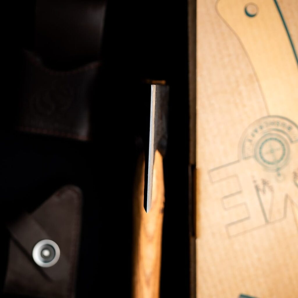 AX1 – Compact Wood Hatchet for All
Tasks and Purposes – gallery image 4