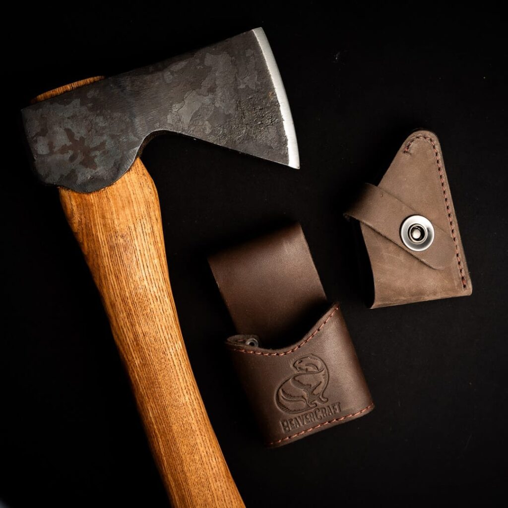 AX1 – Compact Wood Hatchet for All
Tasks and Purposes – gallery image 2