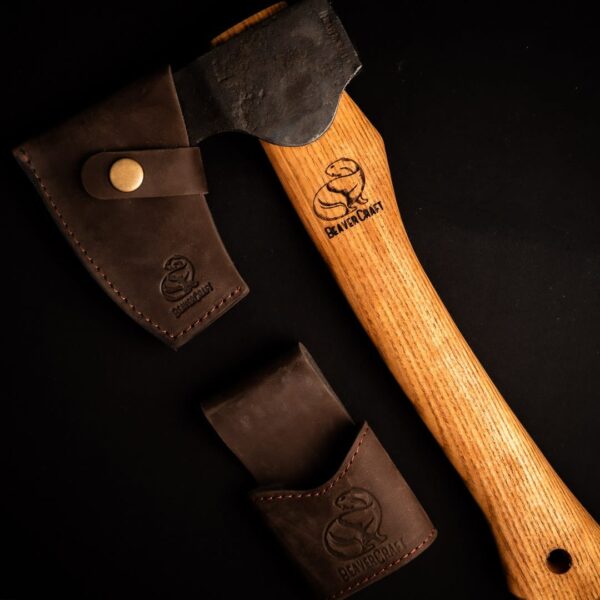 AX6 – Compact Long-Bearded
Bushcraft Hatchet – gallery image 1