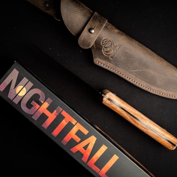 Blade Bushcraft Knife Walnut Handle with Leather Sheath knives for sale