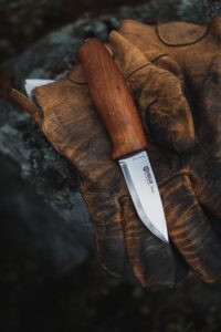 Helle Skog knives for sale