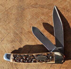 Vintage Krusius Soligen Germany Copperhead Style Jack Knife in Brown Jigged Bone knives for sale
