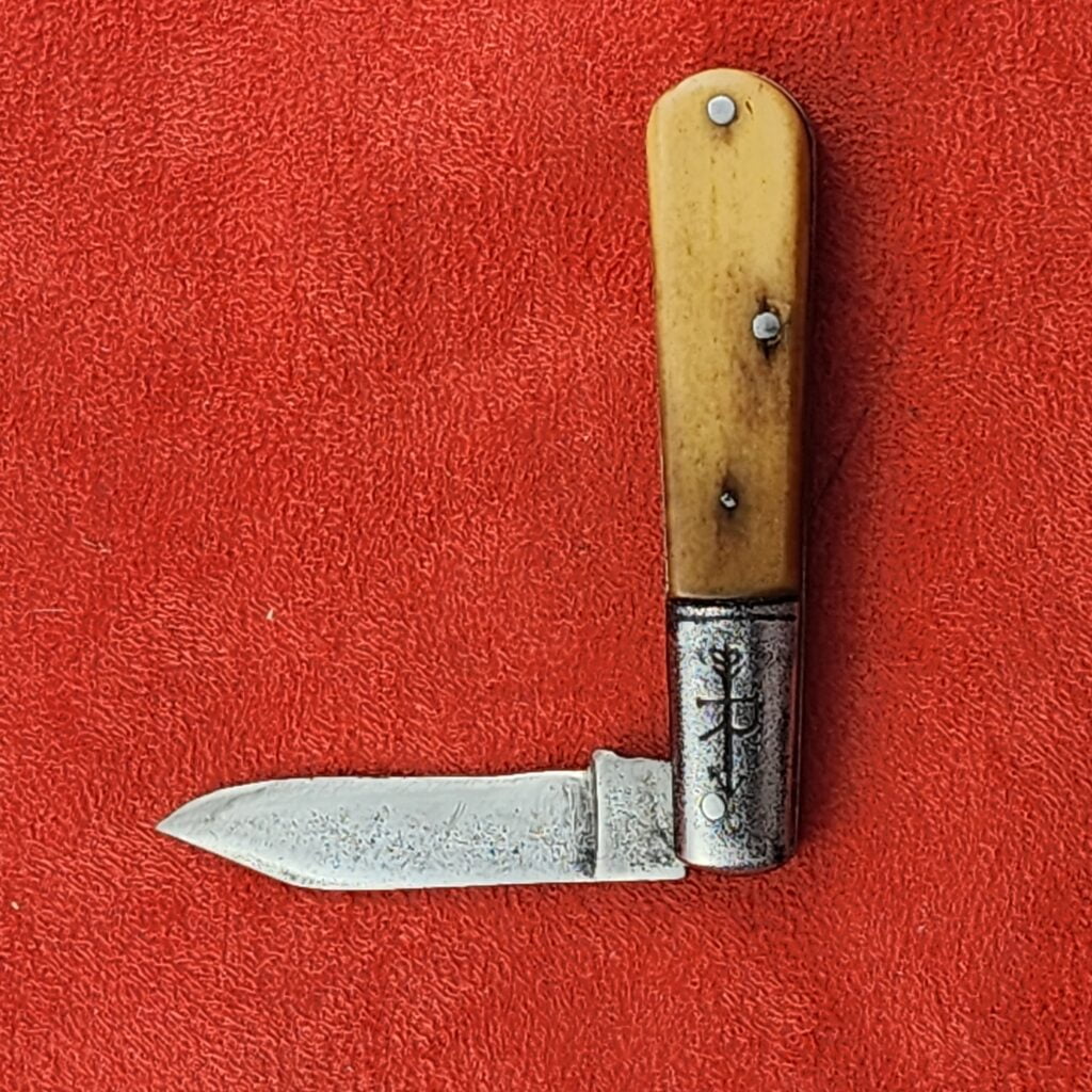 Case Peach Seed Jig Amber Bone Small Swell Center Jack 91592 – gallery image 9