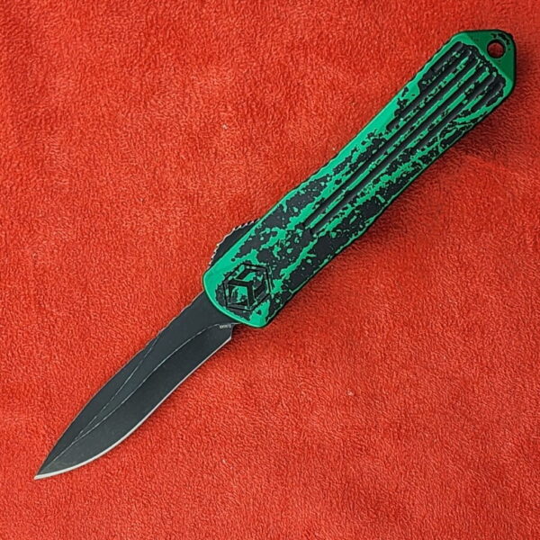 Heretic USN 2022 Show Special Manticore E Recurve Battleworn Black Breakthrough Green – gallery image 1