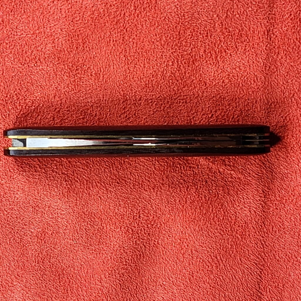 GEC #620320 Red & Black Linen Micarta Pocket Carver – gallery image 3
