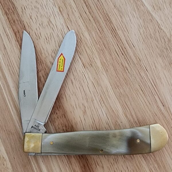 Steel Warrior by Frost Cutlery Ox Horn Trapper - Image 2