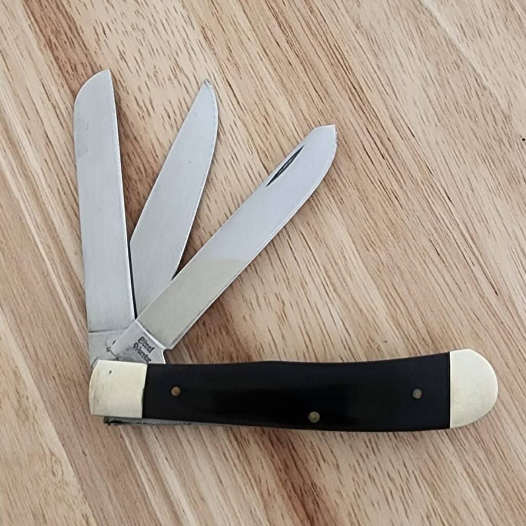 Steel Warrior by Frost Cutlery Horn Trapper – gallery image 2