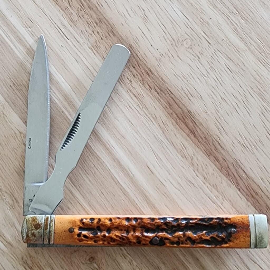 Whitetail Cutlery by Frost Cutlery Orange Camo Bone Doctors Knife – gallery image 4