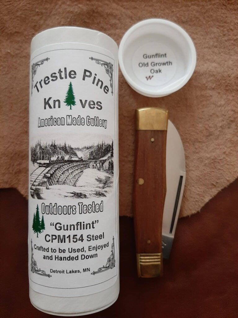 Trestle Pine Gunflint Old Growth Oak W – gallery image 3