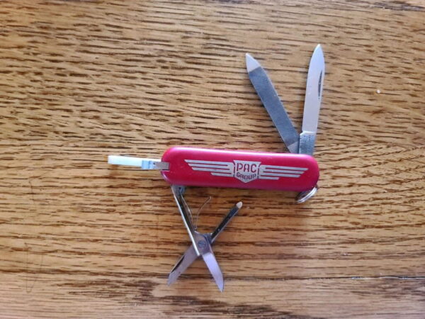 Victorinox Swiss Army Vintage advertising piece USED – gallery image 1