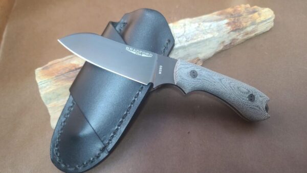 Bradford Gardian 3, 3D Black,M390, Sheepsfoot, Black DLC Finish - Image 2