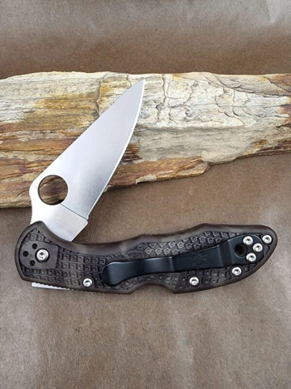 Spyderco C11ZFPGR Delica Zom Green GQ 1357 – gallery image 1