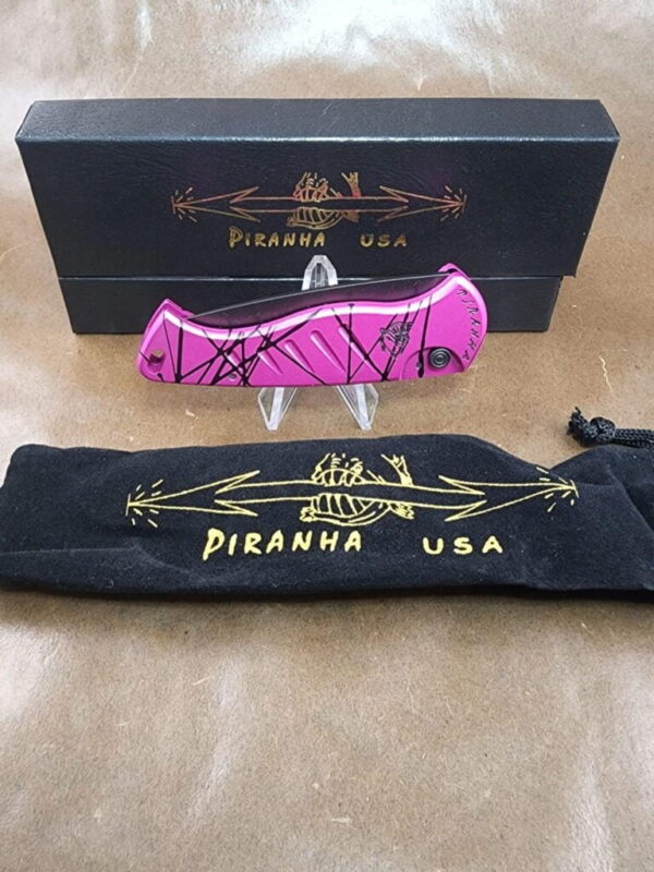 Piranha Fingerling "Pink" Plain 154CM Tactical Black Blade - Image 2
