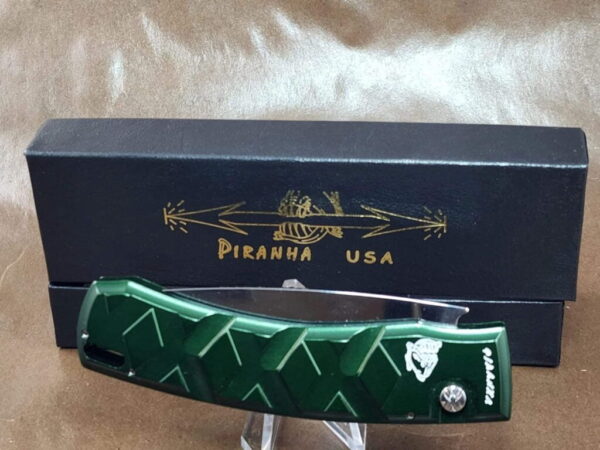 Piranha X "Green" Plain 154CM Blade - Image 3