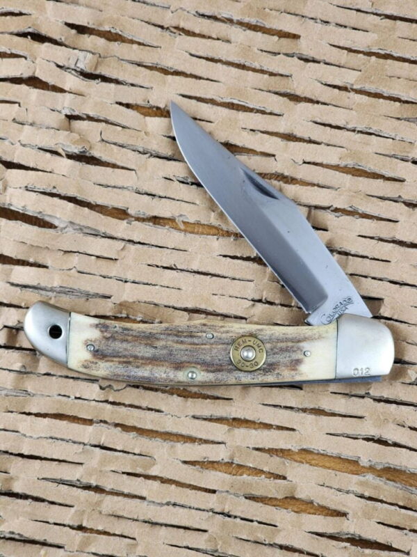 Custom Colorado USA Folding hunter in Genuine Stag #012