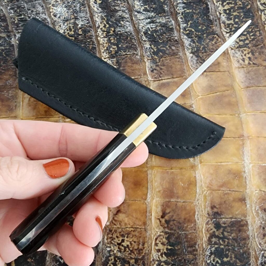 Jed Darby Custom 6" Sheath Knife with Brass Pins and Bolsters. Please note cracked scales seen on pictures. – gallery image 3