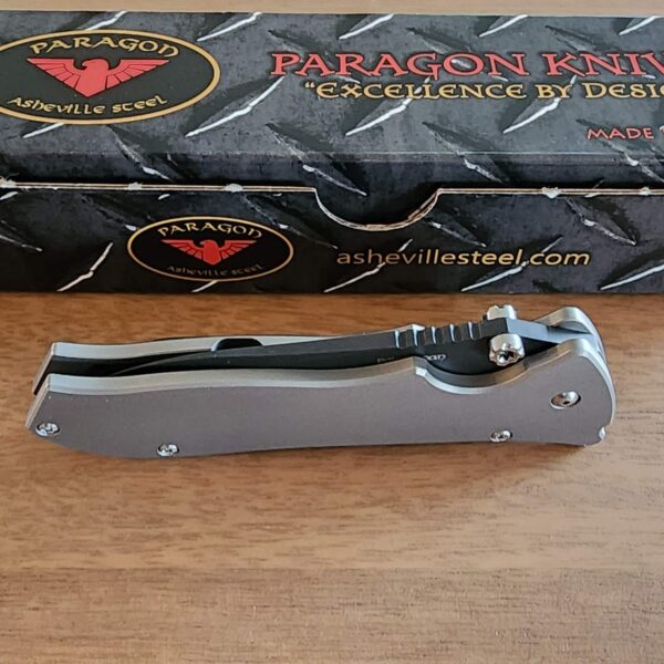 Paragon Knives USA "MOD" Master of Defense Frame Lock Aluminum Silver/Black Point Man - Image 5