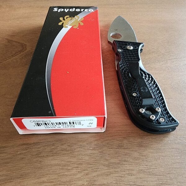 SPYDERCO C69PBK3 LIL TEMPERANCE 3 FRN JV - Image 2