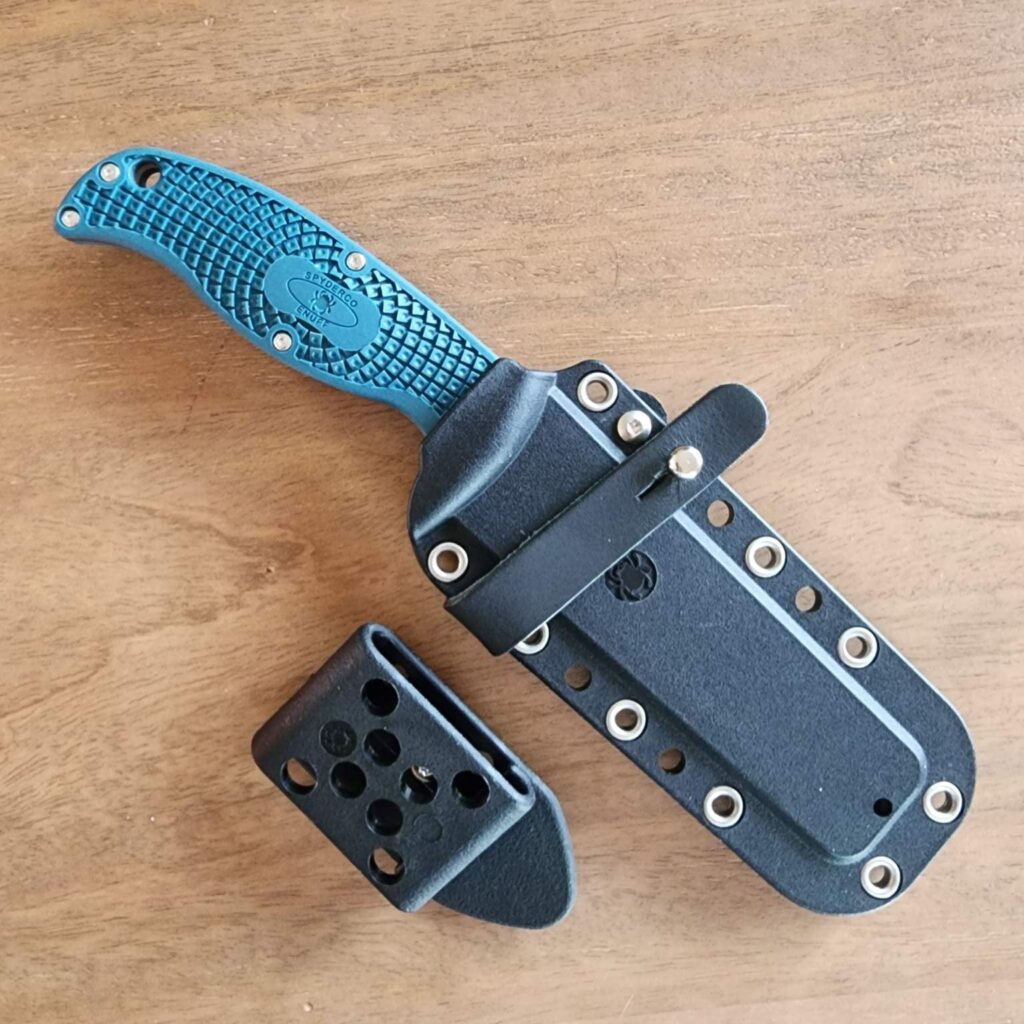 SPYDERCO FB31SBLK2K390 ENUFF 2 SER BL K390 FW knife for sale