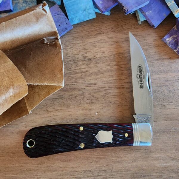 Great Eastern Cutlery #470124 Black Plumb Jigged Bone – gallery image 1
