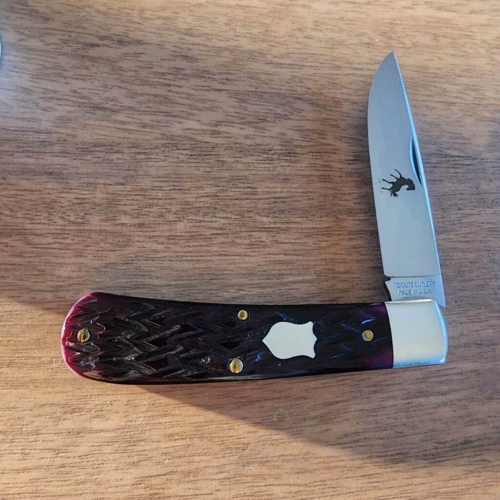 Great Eastern Cutlery #745120 Black Plumb Jigged Bone knife for sale