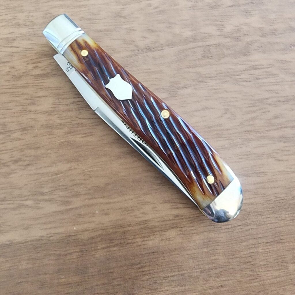 Great Eastern Cutlery #488224 Antique Yellow Jigged Bone – gallery image 5