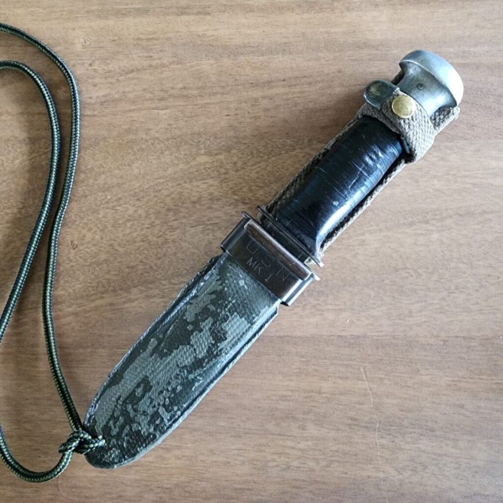 Robeson Shuredge No.20 USN MK1 Vintage Sheath Knife (Early Release with Large Lead Pummel) knife for sale