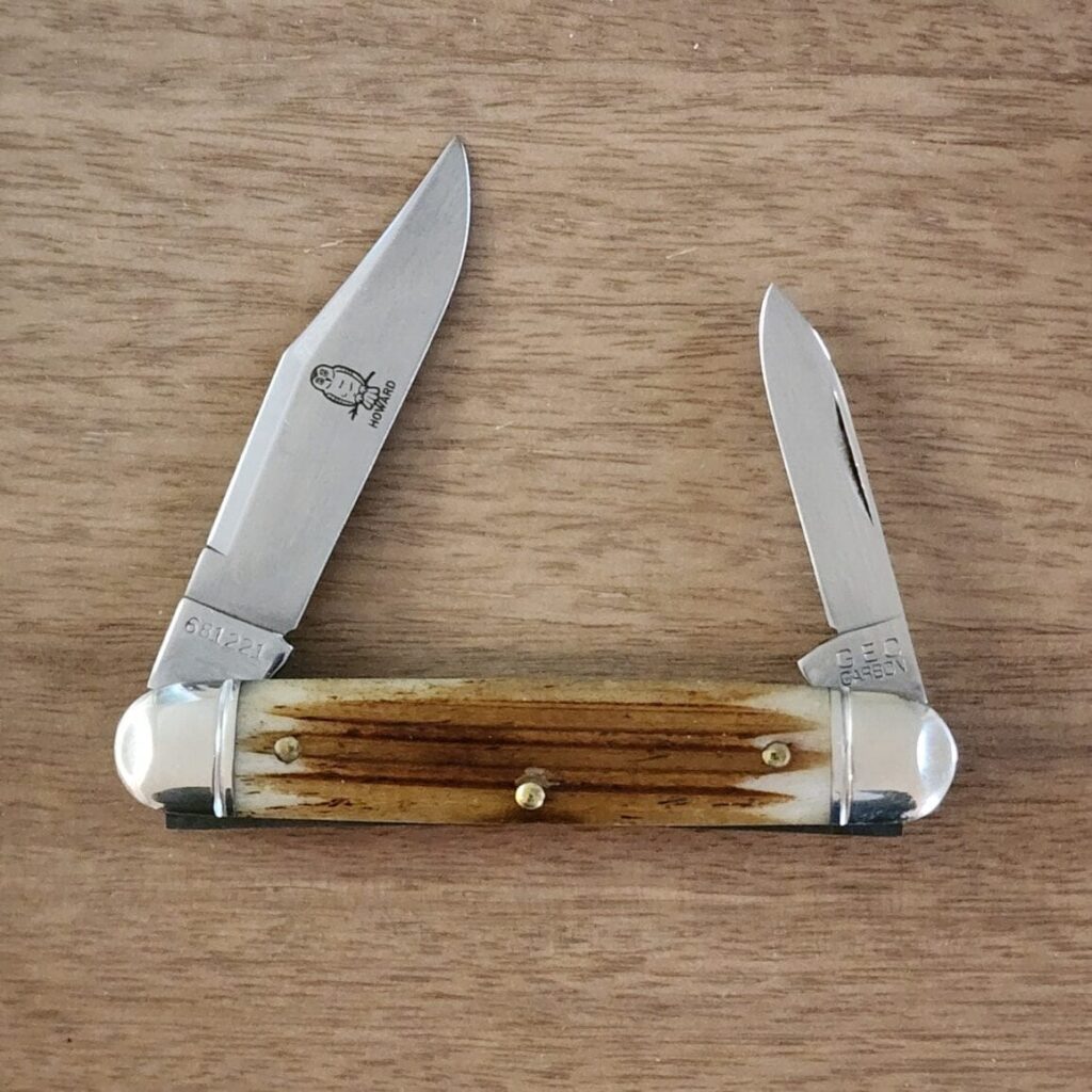 Great Eastern Cutlery #681221 Cowhide Jigged Bone knife for sale