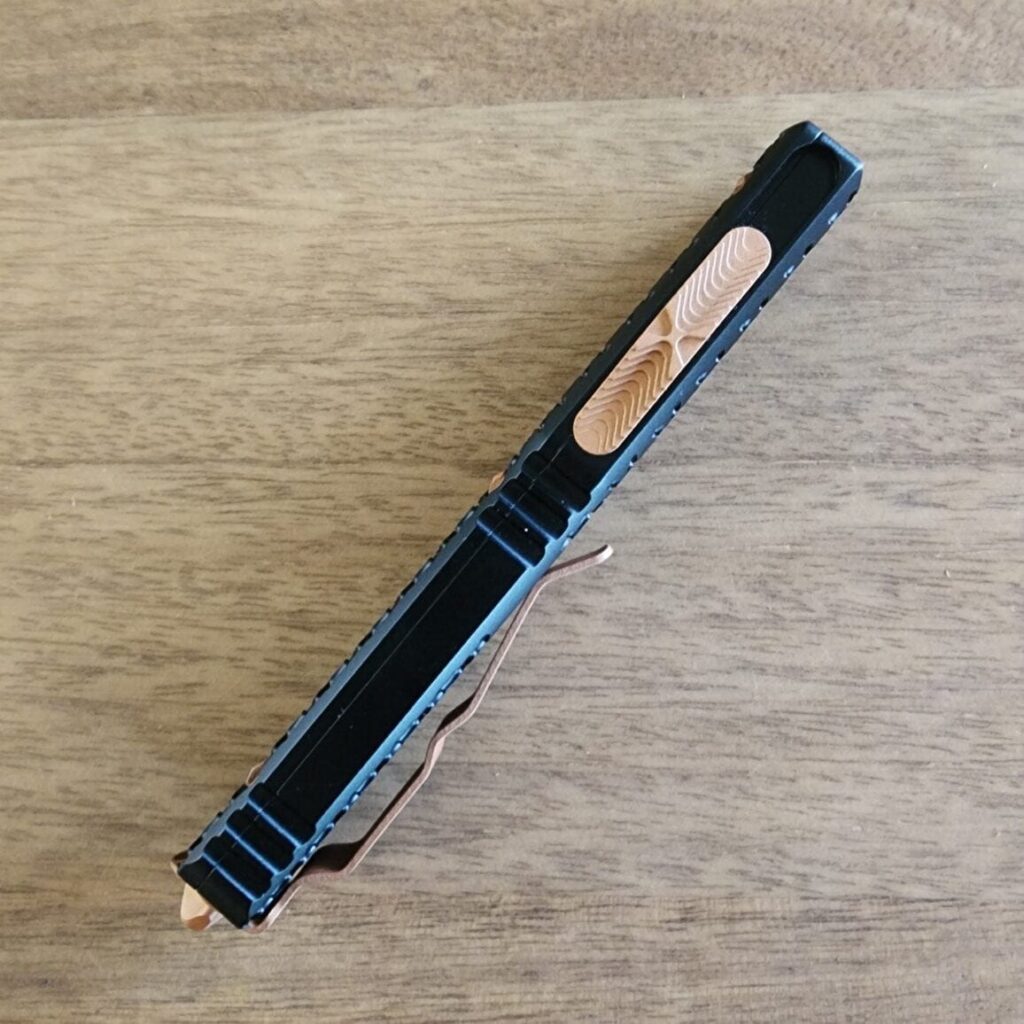 Microtech Ultratech Trigrip Copper Cerakote/Black DLC Tanto in M390 SN 116 USA Made 11/2022 – gallery image 5