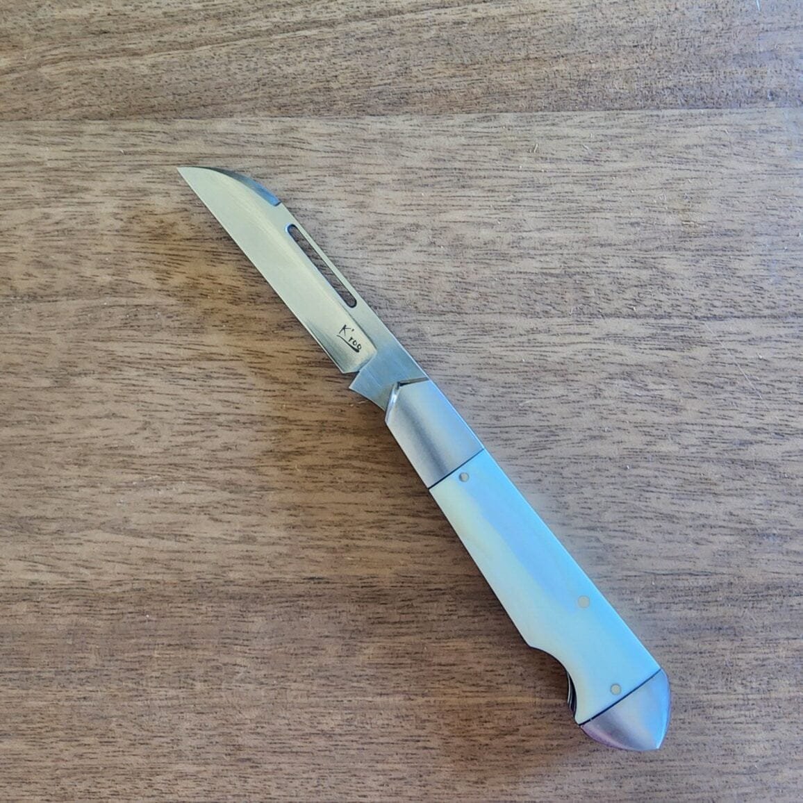 K'Roo Custom Easy Open Wharncliffe Teardrop Jack in Warthog Tusk Created May 2024 by W. O'Kelly – gallery image 7