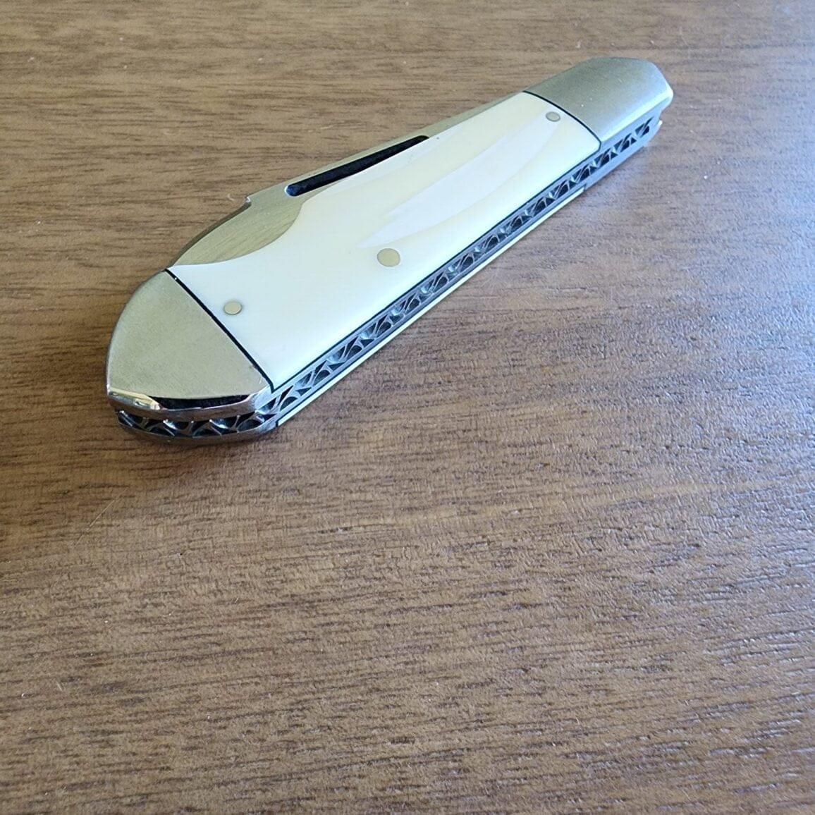 K'Roo Custom Easy Open Wharncliffe Teardrop Jack in Warthog Tusk Created May 2024 by W. O'Kelly – gallery image 3