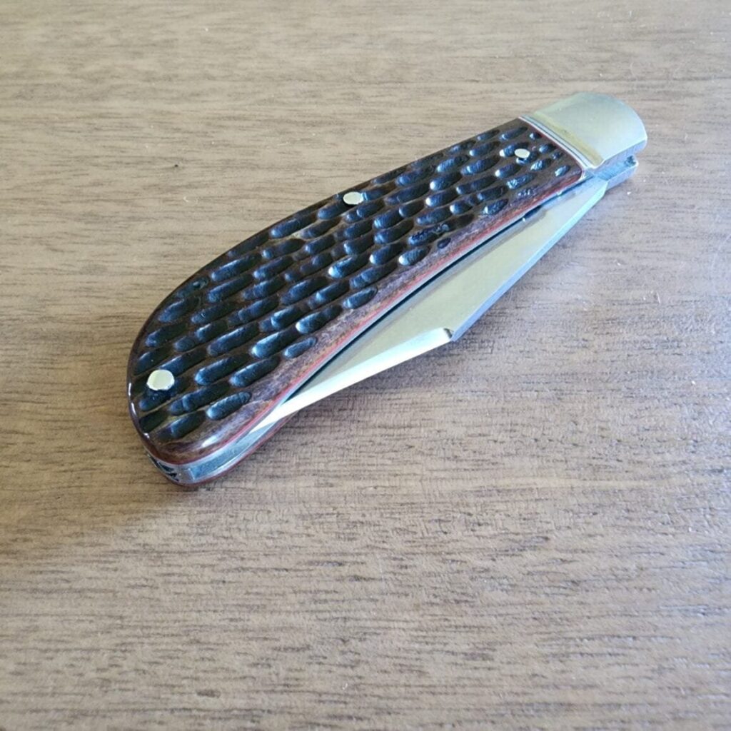 K'Roo Custom Lanny's Clip in Jigged & Dyed Bone Created May 2024 by W. O'Kelly knife for sale