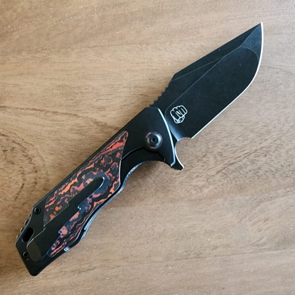 Something Obscene J-Cape V4 - St. Nick's Knives Exclusive - CPM-20CV - Fat Carbon/Titanium Handle – gallery image 8
