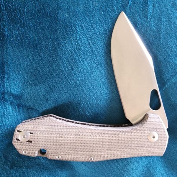 Giant Mouse ACE Green Micarta Grand Discounted "Rescue Mouse" – gallery image 1