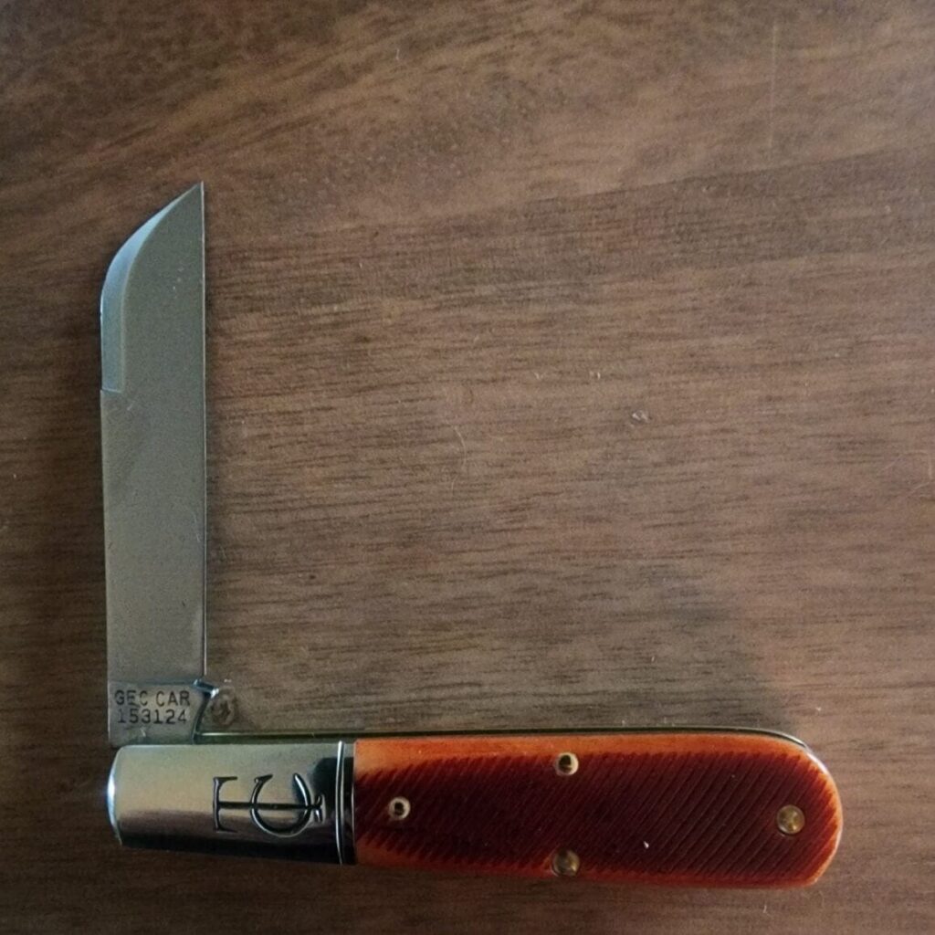 Great Eastern Cutlery #153124 SJE SFO Rust Red Sawcut Bone – gallery image 4