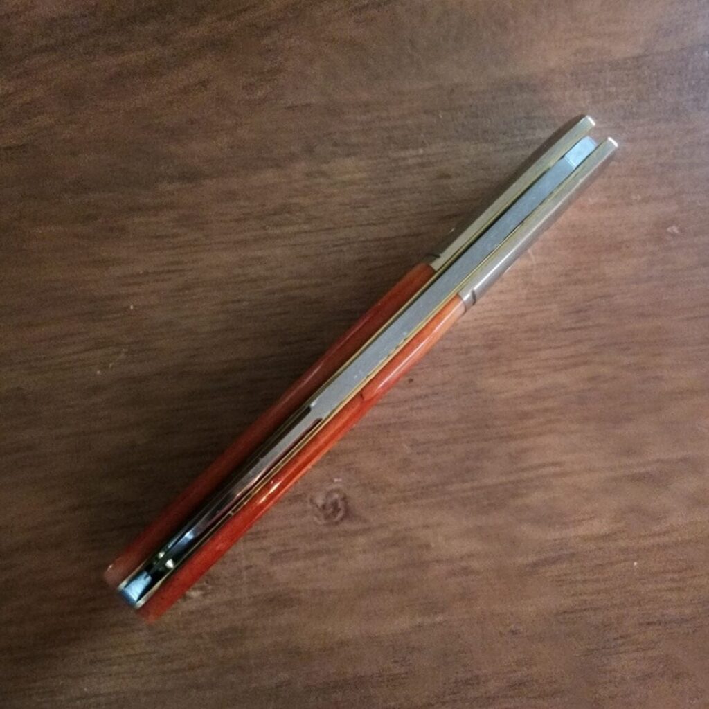 Great Eastern Cutlery #153124 SJE SFO Rust Red Sawcut Bone – gallery image 3
