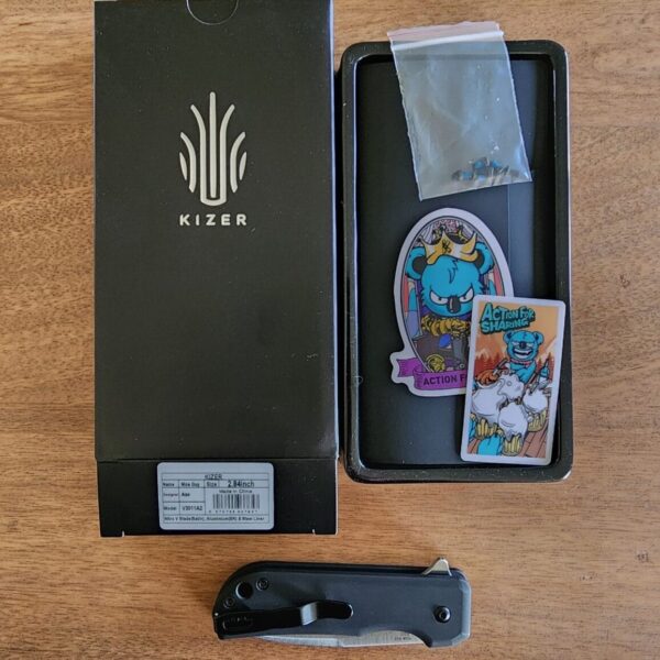 Kizer Nice Guy By Azo featuring a Nitro V Satin Blade and Aluminium Handle V3011A2 - Image 5