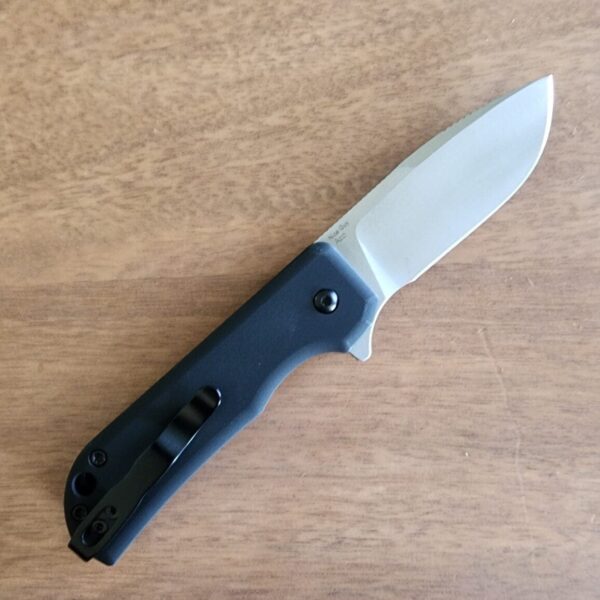 Kizer Nice Guy By Azo featuring a Nitro V Satin Blade and Aluminium Handle V3011A2 - Image 3