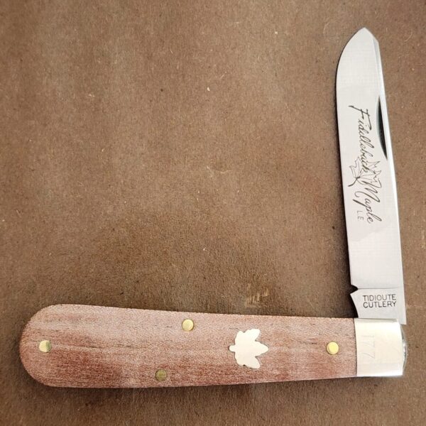 Great Eastern Cutlery #394124 Fiddleback Maple SN 177 – gallery image 1
