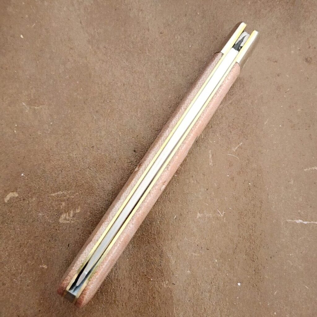 Great Eastern Cutlery #394124 Fiddleback Maple SN 177 – gallery image 3