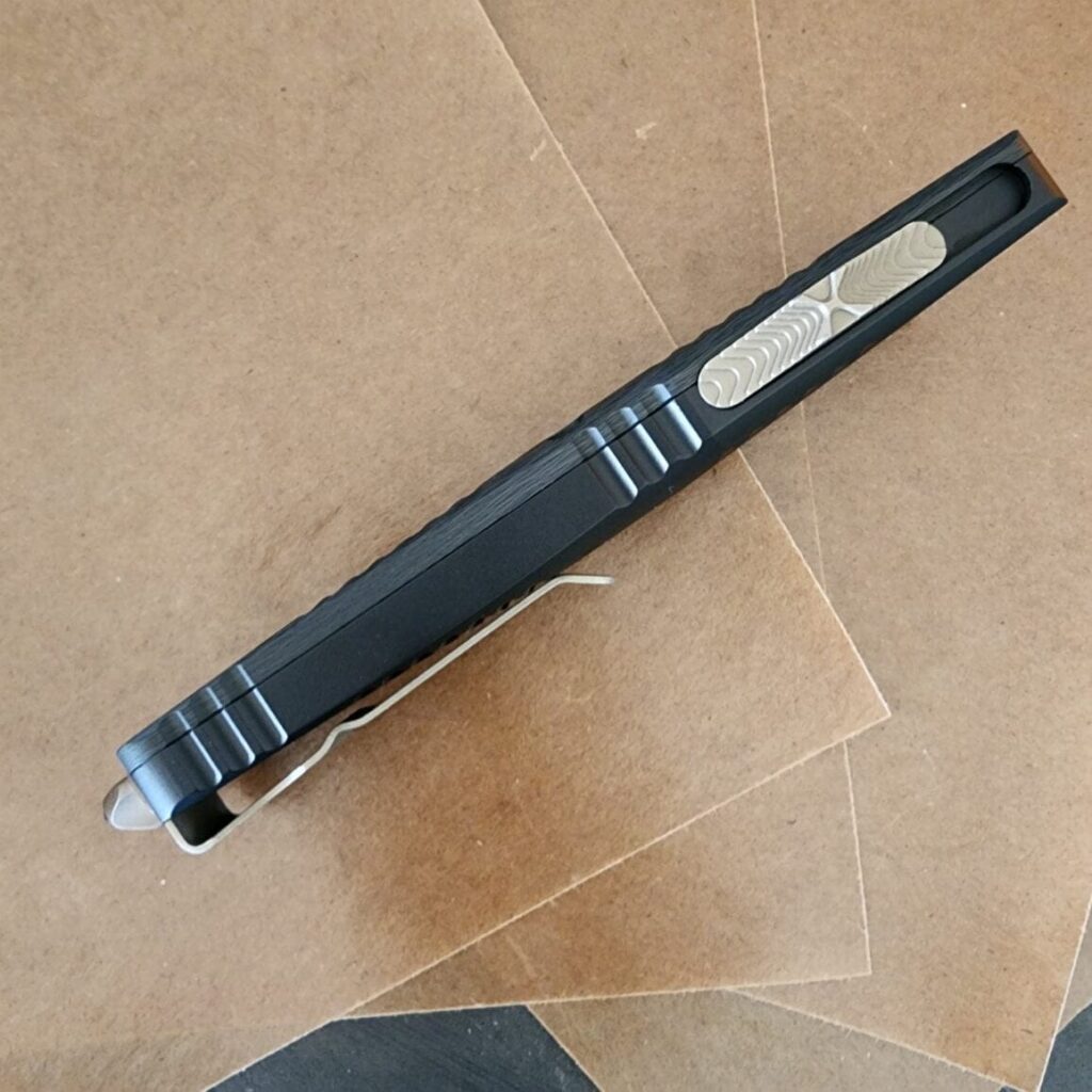 Microtech USA Combat Troodon D/E Signature Series Carbon Fiber Bronze Apocalyptic Full Serrated 142-15 APCFS SN440, 08/2021 – gallery image 5