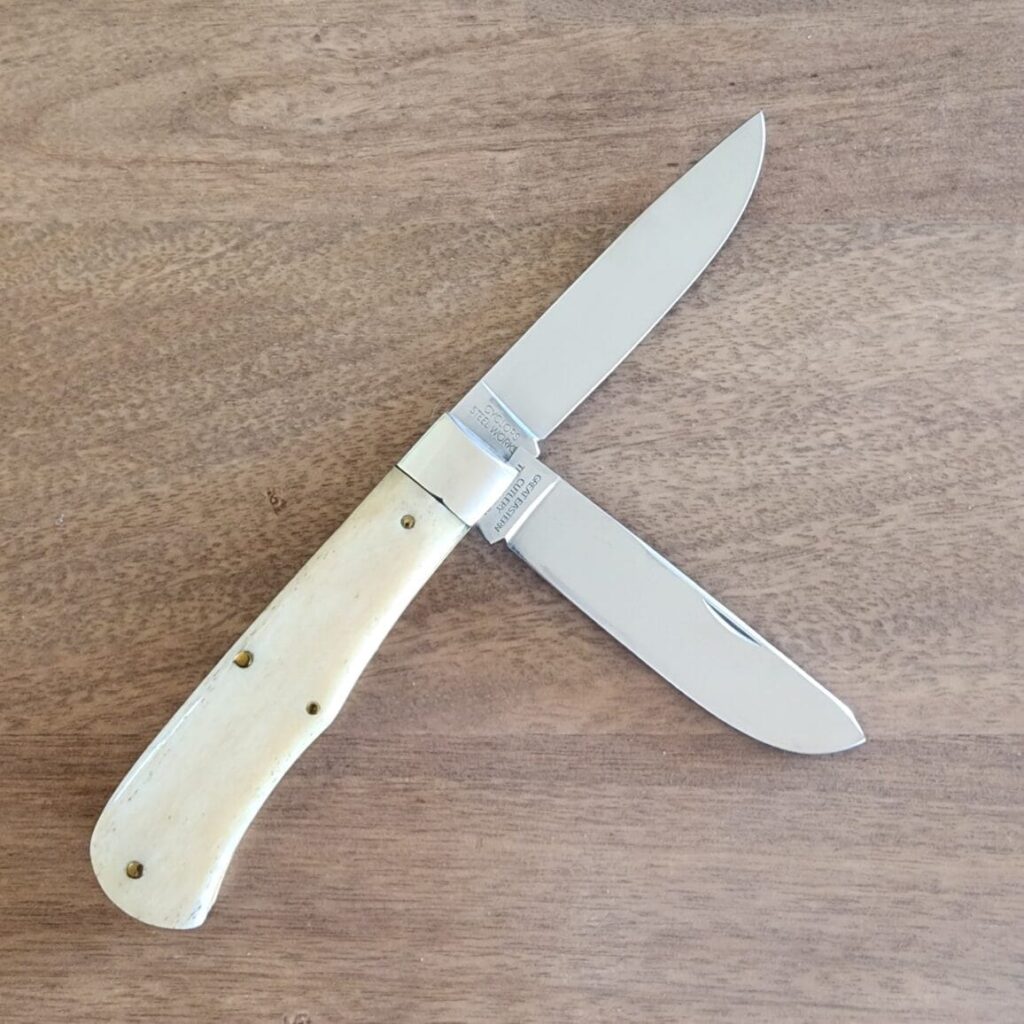 Great Eastern Cutlery #23 "2006" White Smooth Lasered Bone (One Of Only 81 Made) SN 140 – gallery image 6